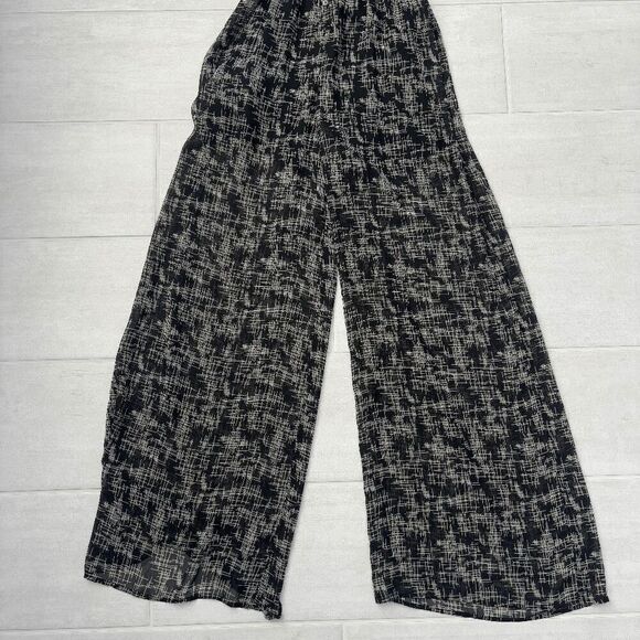 Forever 21 Jumpsuit Black & White Romper Sleeveless Collar Wide Leg High Waisted - Picture 6 of 9